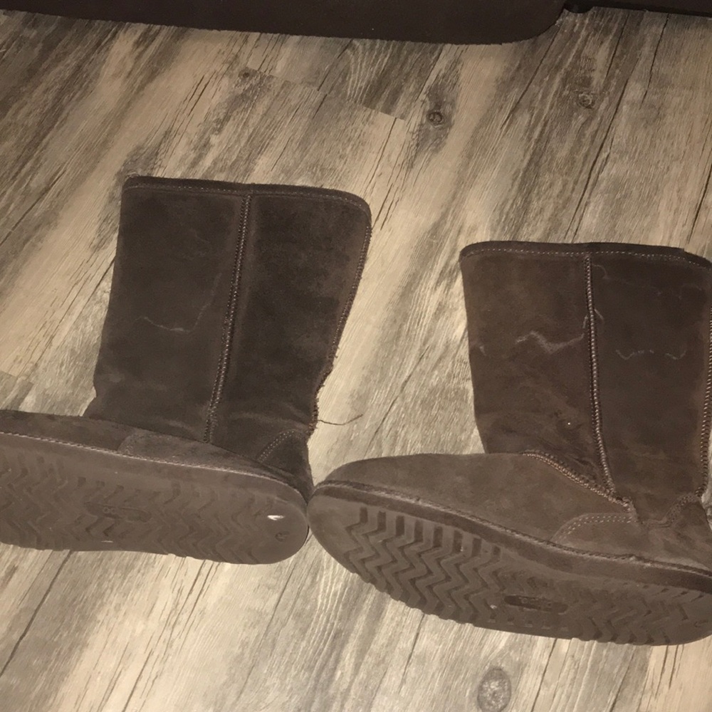 Ugs
